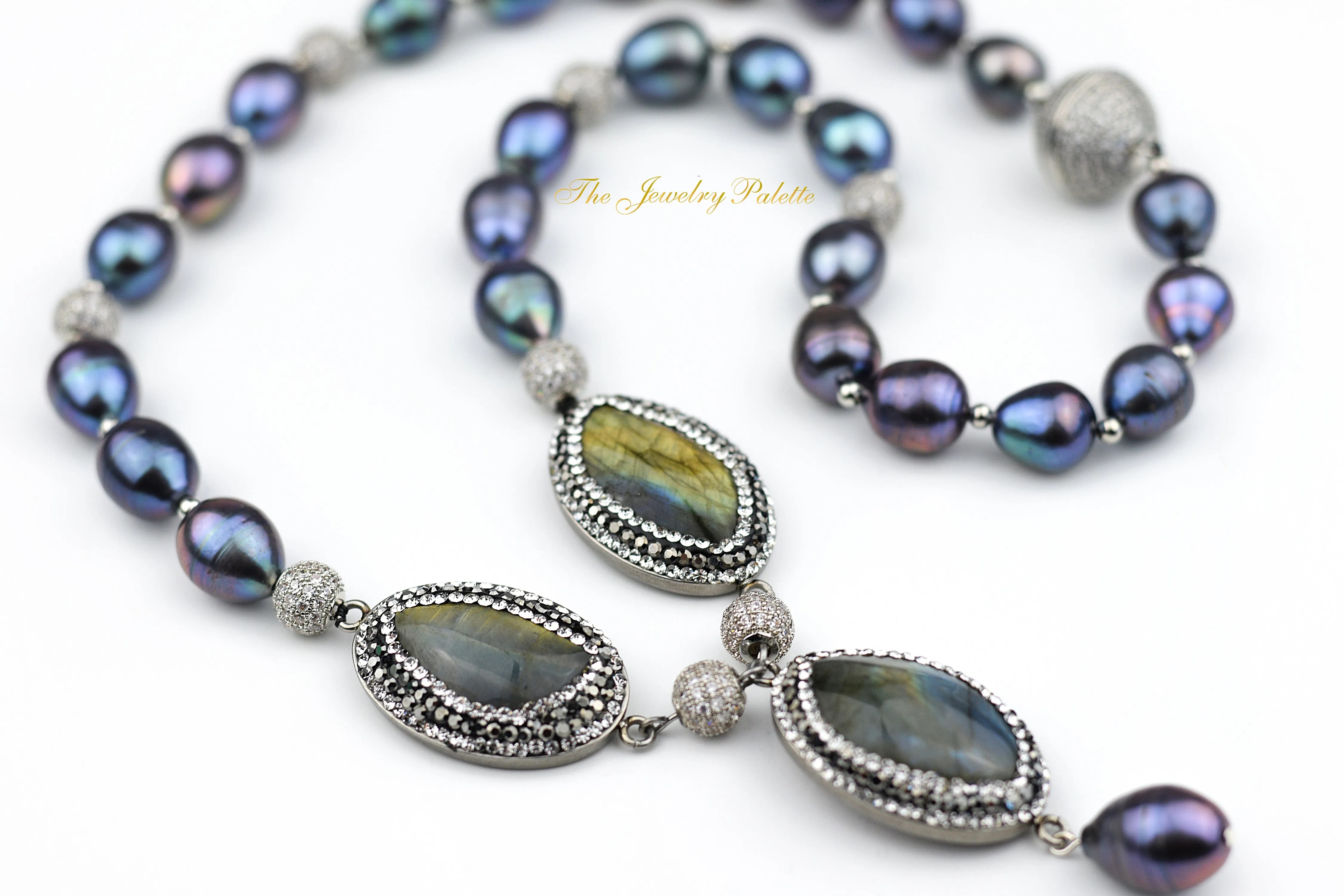 Nermin grey freshwater pearl and labradorite short necklace