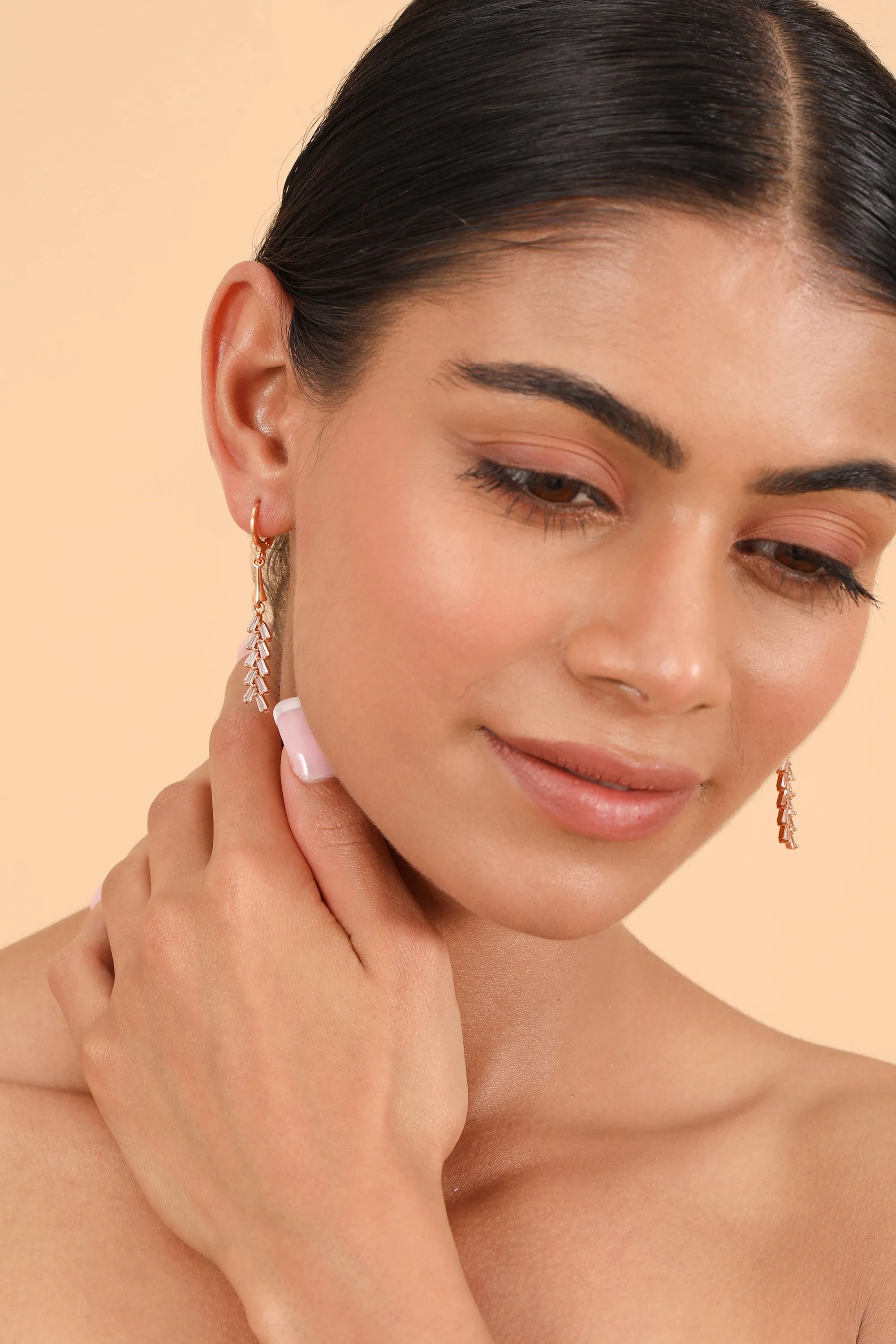 Pearlfect Zircon Leaf Elegance Earrings