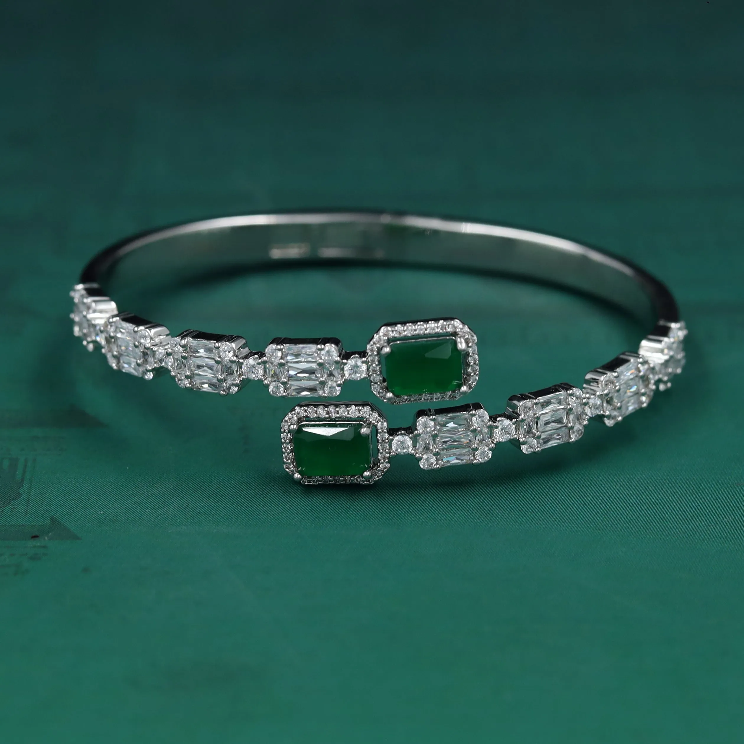 Zircon/AD Bracelet 10515-28