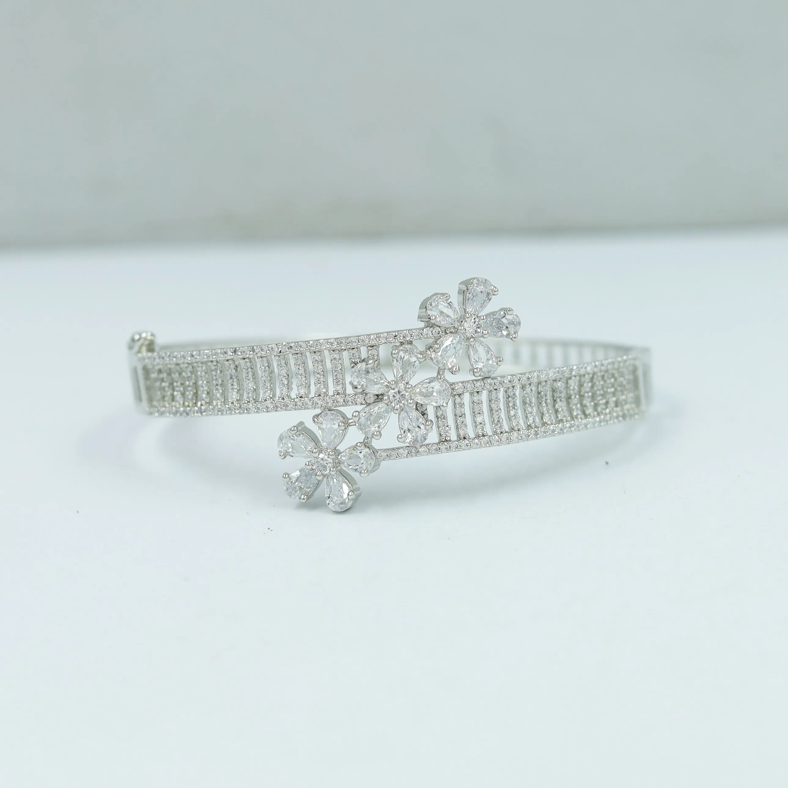 Zircon/AD Bracelet 11706-11